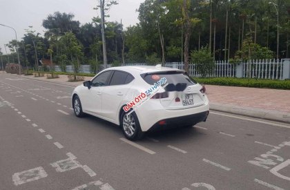 Mazda 3 AT 2016 - Cần bán lại xe Mazda 3 AT năm sản xuất 2016, màu trắng như mới, giá chỉ 575 triệu