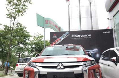 Mitsubishi Triton GLX 2019 - Hỗ trợ mua xe trả góp lãi suất thấp với chiếc Mitsubishi Triton 2.4AT Mivec, sản xuất 2019, có sẵn xe, giao nhanh tận nhà