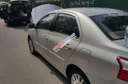 Toyota Vios     E   2011 - Cần bán lại xe Toyota Vios E đời 2011 số sàn, giá tốt