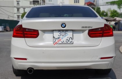 BMW 3 Series 320i  2013 - Cần bán gấp BMWs 320i năm sản xuất 2013, màu trắng, nhập khẩu 