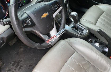 Chevrolet Cruze 2016 - Cần bán gấp Chevrolet Cruze đời 2016, màu đỏ chính chủ, giá chỉ 452 triệu