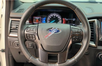 Ford Ranger Wildtrak 2.0L 4x4 AT 2018 - Bán ô tô Ford Ranger Wiltrak Bi-Turbo sản xuất 2018, màu trắng, nhập khẩu như mới