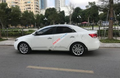 Kia Forte SX 1.6 AT 2011 - Cần bán lại xe Kia Forte SX 1.6 AT sản xuất 2011, màu trắng, giá chỉ 383 triệu