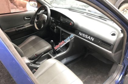 Nissan Bluebird   SSS MT 1994 - Cần bán lại xe Nissan Bluebird SSSMT đời 1994, màu xanh lam, xe nhập