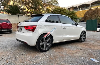 Audi A1 2010 - Cần bán gấp Audi A1 năm 2010, màu trắng, nhập khẩu nguyên chiếc, giá tốt