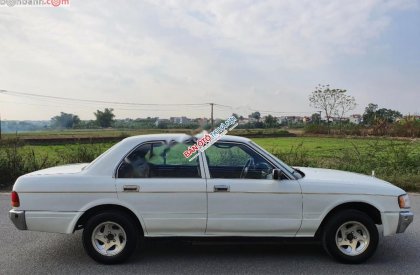 Toyota Crown   1993 - Cần bán Toyota Crown 2.2 MT đời 1993, màu trắng, nhập khẩu 