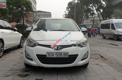 Hyundai i20 1.4 AT 2014 - Cần bán Hyundai i20 1.4 AT năm sản xuất 2014, màu trắng, nhập khẩu, giá 375tr