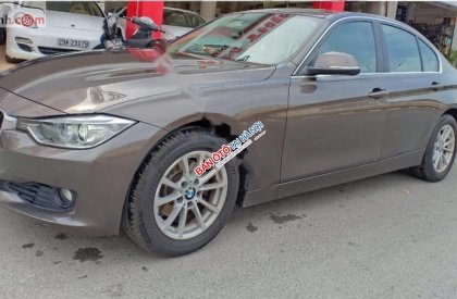 BMW 3 Series 2015 - Cần bán lại xe BMW 3 Series 320i 2015, màu nâu, nhập khẩu