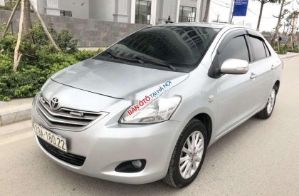 Toyota Vios  MT 2011 - Cần bán Toyota Vios MT năm 2011, màu bạc, giá chỉ 226 triệu