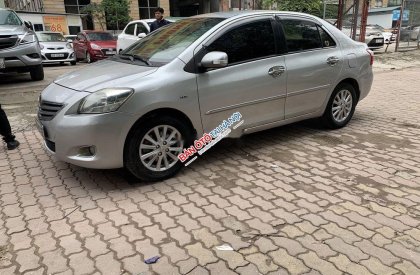 Toyota Vios E 2011 - Bán xe Toyota Vios E đời 2011, màu bạc chính chủ