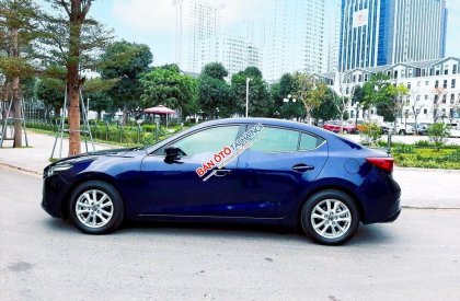 Mazda 3  AT 2018 - Bán Mazda 3 AT 2018, màu xanh lam như mới