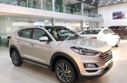 Hyundai Tucson 2.0 L 2020 - Tặng nhiều phụ kiện chính hãng - Khi mua Hyundai Tucson 2.0 L năm sản xuất 2020, màu kem (be)