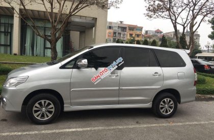 Toyota Innova   E   2014 - Bán Toyota Innova E sản xuất 2014, màu bạc, giá 380tr