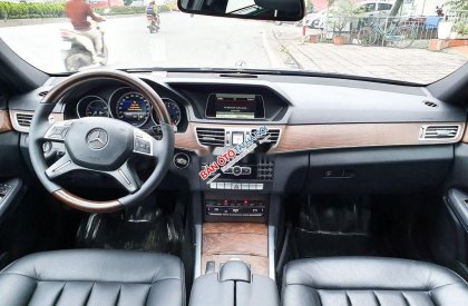Mercedes-Benz E class   2014 - Bán Mercedes Benz E200 2014, xe tên công ty một chủ từ đầu sử dụng