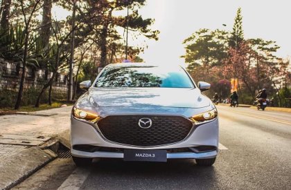 Mazda 3 1.5 Deluxe 2019 - Bán Mazda 3 1.5 Deluxe 2019, màu trắng