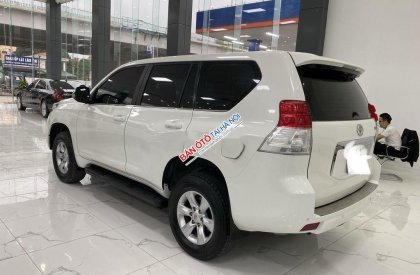 Toyota Prado 2011 - Bán Toyota Prado sản xuất năm 2011, màu trắng