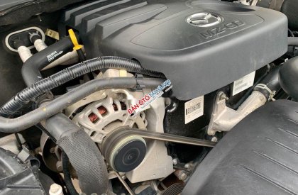 Mazda BT 50   2016 - Bán Mazda BT 50 đời 2016, màu trắng, xe nhập, số tự động