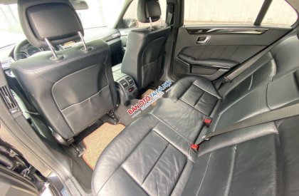 Mercedes-Benz E class  E250  2010 - Bán Mercedes E250 sản xuất 2010, màu đen, 619 triệu