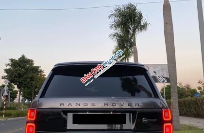 LandRover 2014 - Cần bán lại xe LandRover Range Rover LWB 5.0 đời 2015, màu đen, xe nhập, cực mới