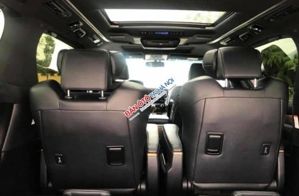 Toyota Alphard Executive 2016 - Chính chủ cần bán xe Toyota Alphard Executive sản xuất năm 2016, màu đen