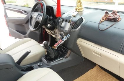 Chevrolet Colorado 2015 - Bán Chevrolet Colorado LTZ 2.8 4x4 MT sản xuất 2015, màu đỏ, nhập khẩu Thái số sàn