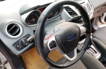 Ford Fiesta 2011 - Cần bán xe Ford Fiesta sản xuất năm 2011, màu bạc giá cạnh tranh