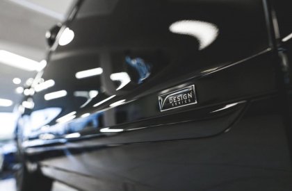 Bentley Bentayga 3.0 Hybrid  2023 - Bán Bentley Bentayga 3.0 Hybrid 2023, màu đen, trắng - Giá tốt nhất toàn quốc