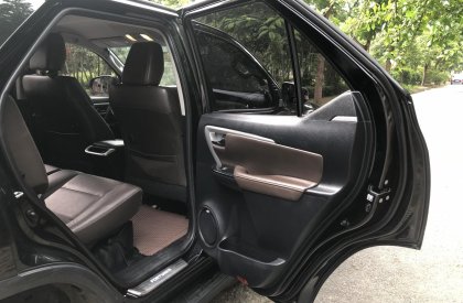 Toyota Fortuner 2.7V 4x2 AT 2017 - Gia Hưng Auto bán xe Toyota Fortuner 2.7V màu đen sx 2017 bản 4x2 AT