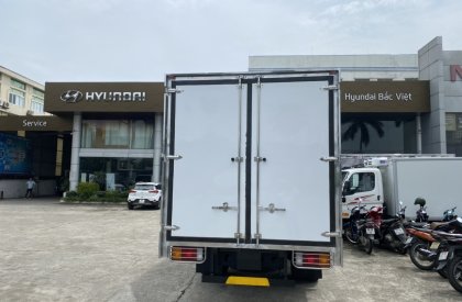 Hyundai Mighty 2021 - Xe tải Hyundai EX8L thùng kín composite, tải trọng 7 tấn 2 thùng dài 5m7