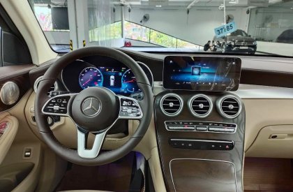 Mercedes-Benz GLC-Class GLC 200 2021 - Mercedes-Benz bảng giá siêu chiết khấu tháng 11/2021
