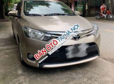 Toyota Vios E 2015 - Cần bán lại xe Toyota Vios E năm 2015 xe gia đình