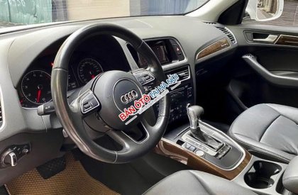 Audi Q5    2016 - Bán Audi Q5 đời 2016, màu trắng, nhập khẩu nguyên chiếc  