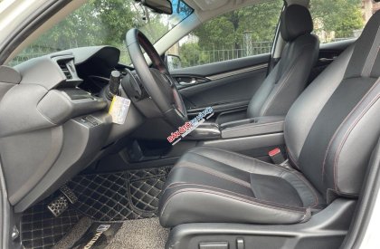 Honda Civic 2019 - Cần bán xe Honda Civic 1.5Turbo đời 2019 nhập khẩu xe 1 chủ rất mới
