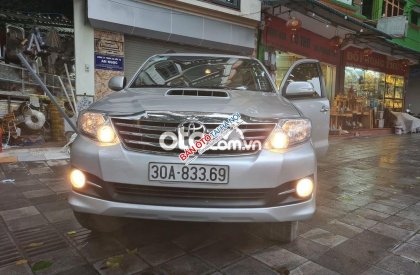 Toyota Fortuner  G  2015 - Cần bán lại xe Toyota Fortuner G đời 2015, màu bạc  