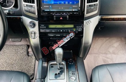 Toyota Land Cruiser   VX  2015 - Bán xe Toyota Land Cruiser VX đời 2015, màu đen, nhập khẩu