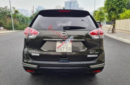 Nissan X trail   2.5 SV Premium 2017 - Cần bán gấp Nissan X trail 2.5 SV Premium 2017, màu xám xe gia đình, giá 735tr