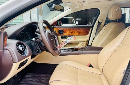 Jaguar XJL 2014 - Bán xe Jaguar XJL năm sản xuất 2014, màu trắng, xe nhập xe gia đình