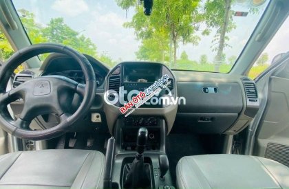 Mitsubishi Pajero Sport 2005 - Bán ô tô Mitsubishi Pajero Sport năm sản xuất 2005, màu bạc xe gia đình, giá chỉ 195 triệu