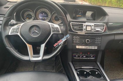 Mercedes-Benz E250 AMG 2015 - Cần bán Mercedes E250 AMG năm sản xuất 2015, màu trắng