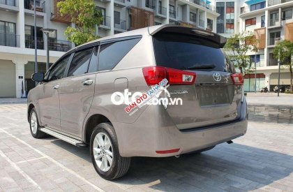 Toyota Innova   G   2017 - Bán xe Toyota Innova G năm 2017, màu xám  