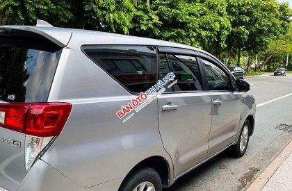 Toyota Innova   G  2017 - Cần bán gấp Toyota Innova G đời 2018, màu bạc còn mới, 580 triệu