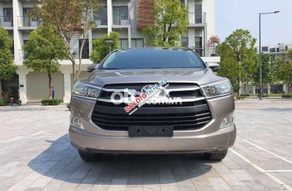 Toyota Innova   G   2017 - Bán xe Toyota Innova G năm 2017, màu xám  