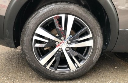 Peugeot 5008   1.6 AT   2019 - Bán ô tô Peugeot 5008 1.6 AT năm sản xuất 2019, màu xám còn mới
