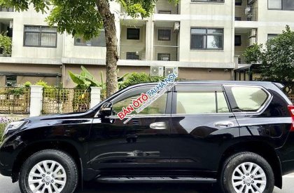 Toyota Prado   TXL 2017 - Cần bán lại xe Toyota Prado TXL năm sản xuất 2017, màu đen, xe nhập xe gia đình