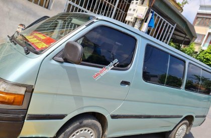 Toyota Van 2001 - Cần bán gấp chiếc Toyota Van 3 chỗ 850 kg 2001 giá chỉ 66 triệu, có thương lượng