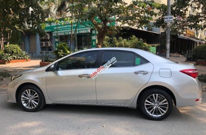 Toyota Corolla  1.8 G  2017 - Cần bán gấp Toyota Corolla Altis 1.8 G 2017, màu bạc xe gia đình