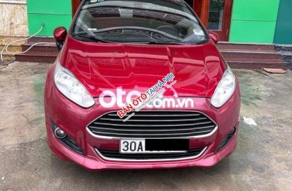 Ford Fiesta S 2015 - Cần bán gấp Ford Fiesta S đời 2015, màu đỏ xe gia đình, giá tốt