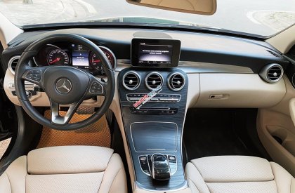 Mercedes-Benz AT 2017 - Bán Mercedes-Benz C200 AT model 2018, năm sản xuất 2017