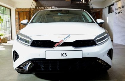 Kia K3 Luxury 2021 - Bán Kia K3 Luxury đời 2021, màu trắng