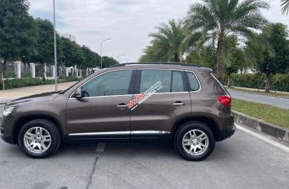 Volkswagen Tiguan 2015 - Chính chủ gia đình bán Volkswagen Tiguan 2.0 AT 4x4 sx 2015, nhập khẩu, ít sử dụng, giá bán 620 triệu